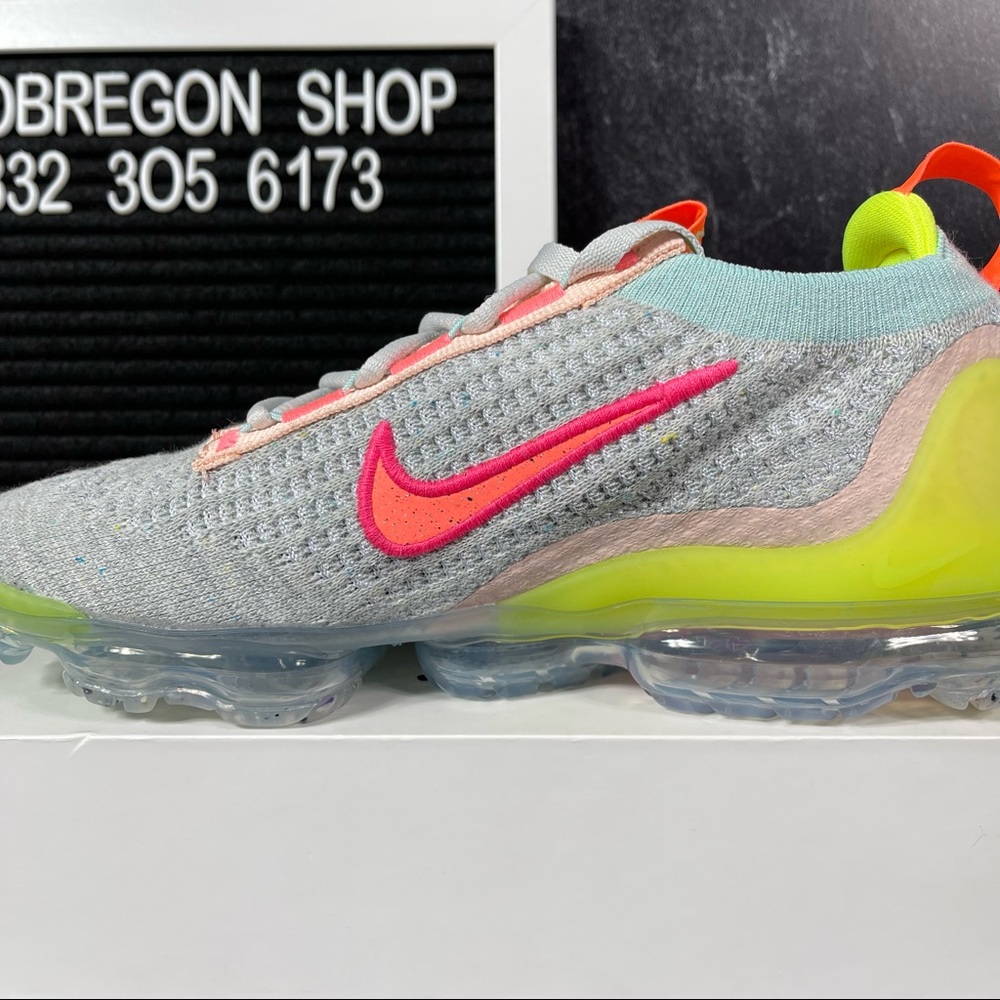 NIKE AIR VAPORMAX 2021 FLYKNIT NEON WOMENS RUNNING SHOES SIZE 5.5 GRAY NEW - Picture 8 of 10